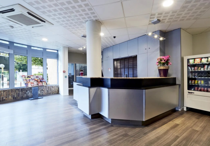 Kyriad Paris Ouest - Arcueil Cachan