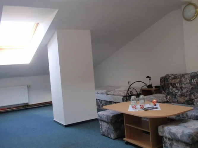Hotel Albor
