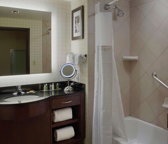 DoubleTree Suites by Hilton Hotel Bentonville photo 10