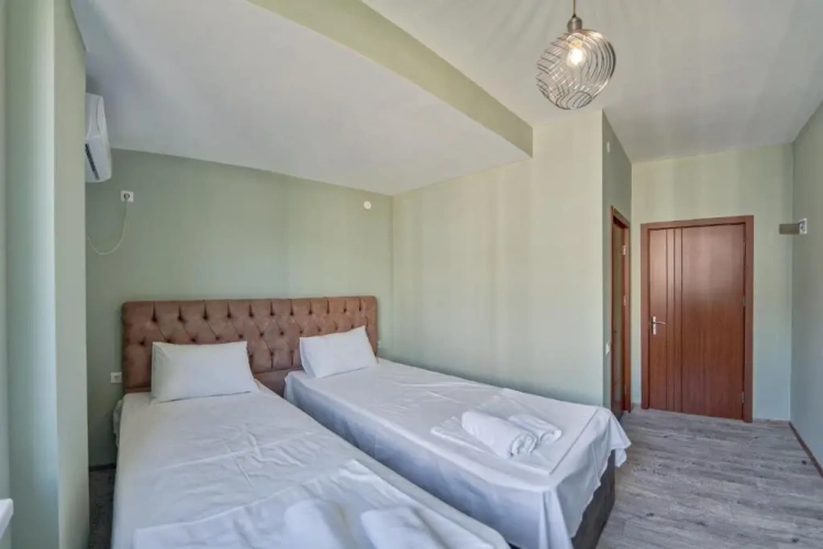 Standard Double room with city view