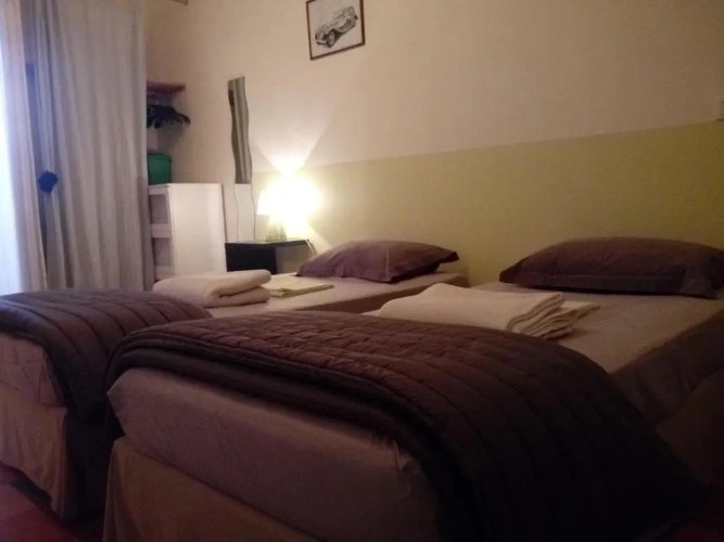 2 Bedrooms Cottage