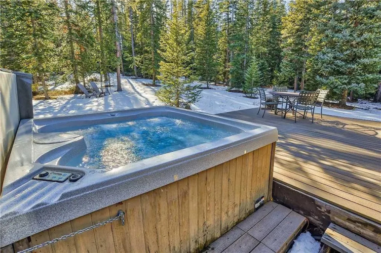 267 Protector Circle (Private Home) Holiday home 3