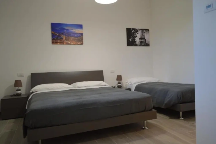 Standard Triple room with balcony