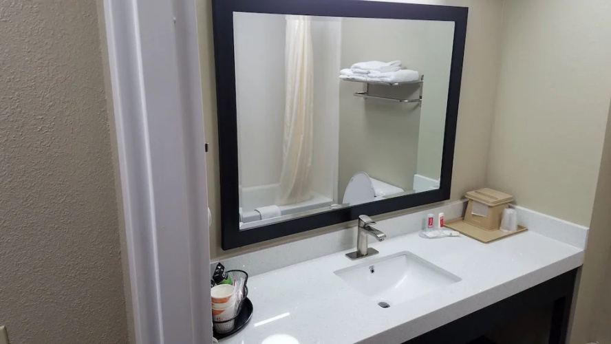 Comfort Inn - Canton