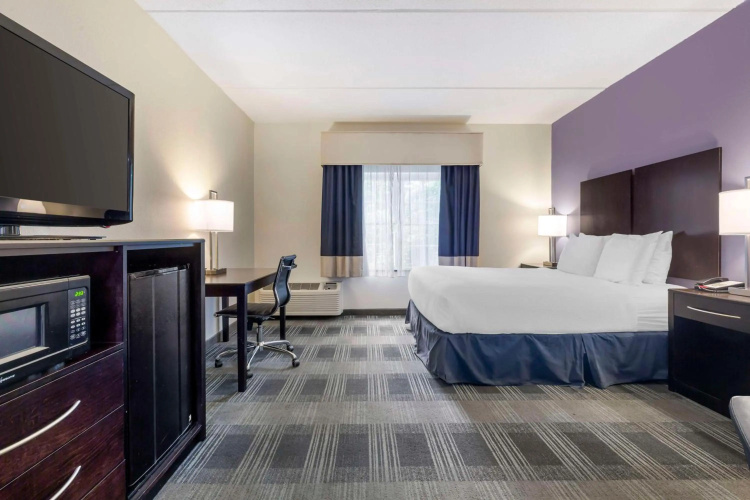Best Western Hartford Hotel & Suites photo 33