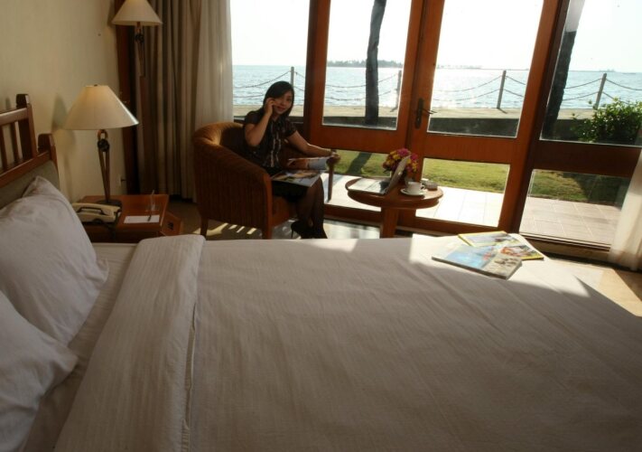 Makassar Golden HotelOver view