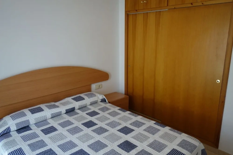 3 Bedrooms Apartment