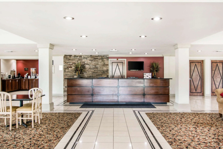 Rodeway Inn La Grange East