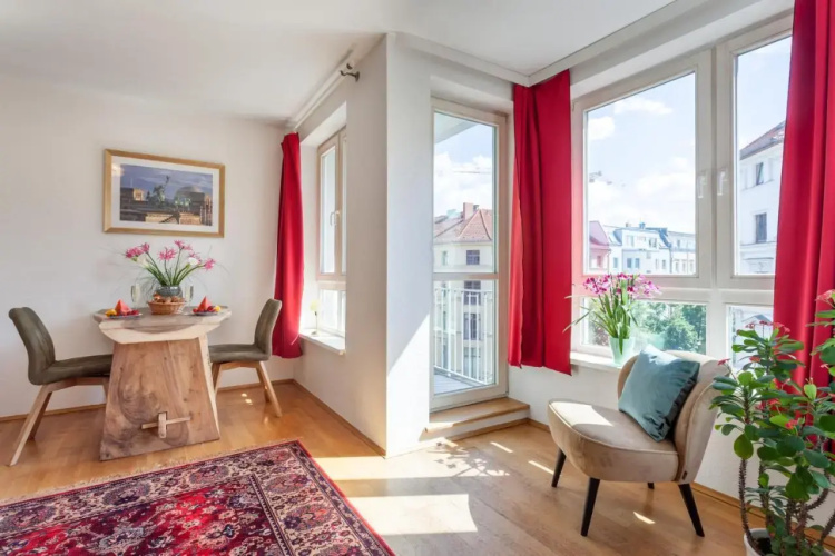 Schoenes Studio im Zentrum