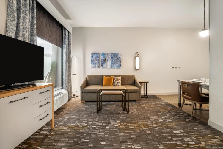 Double Suite