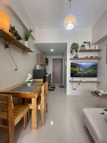 1 Bedroom Standard room with balcony and with pool view