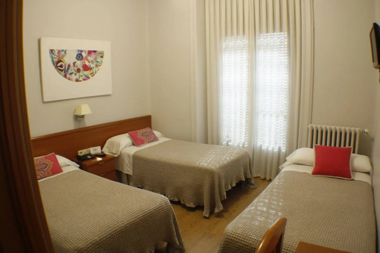 Hostal Santa Cruz
