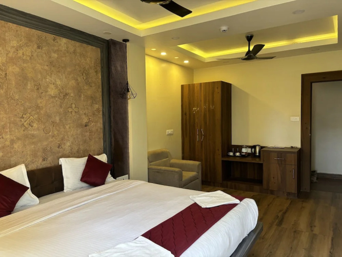 Hotel Bay Walk