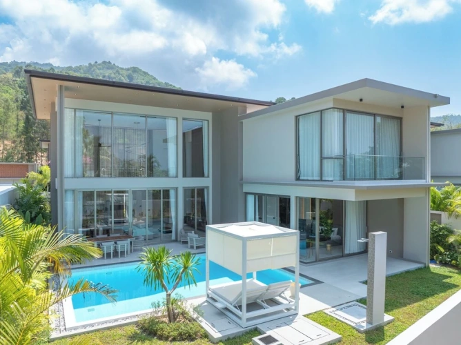 3 Bedrooms Villa with balcony and with pool view