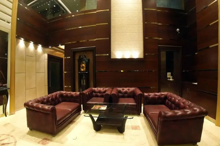 Hotel Venkatesh International