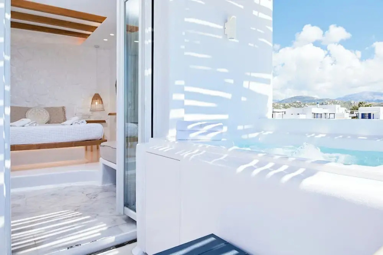 Dream on Plaka