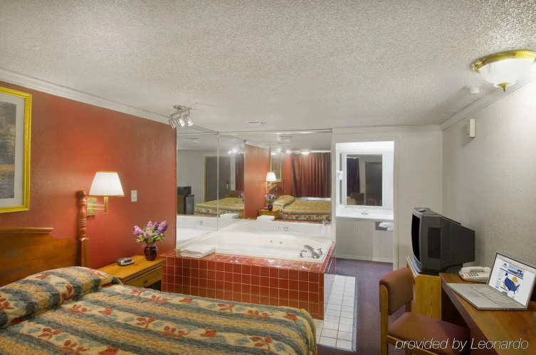 Americas Best Value Inn Heath Newark