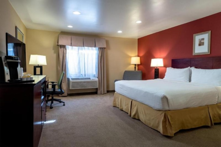 Holiday Inn Express & Suites Los Angeles Airport Hawthorne photo 6
