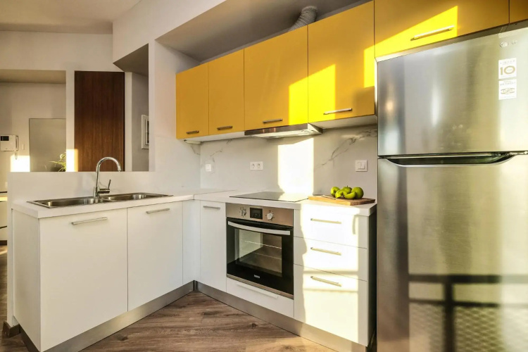 Strefi Hill Suites