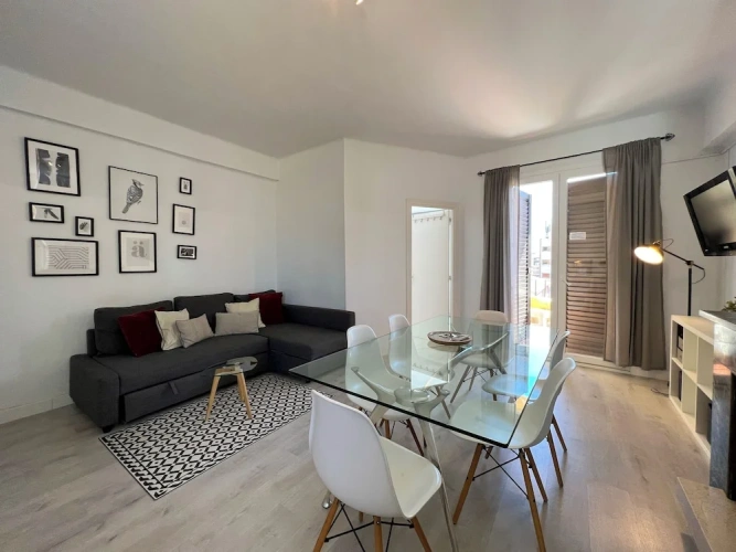 3 Bedrooms Apartment with balcony