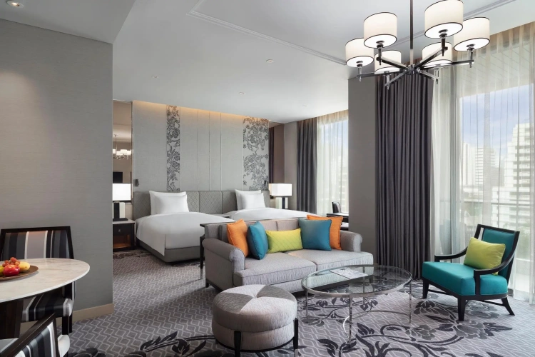 Executive Twin Club room