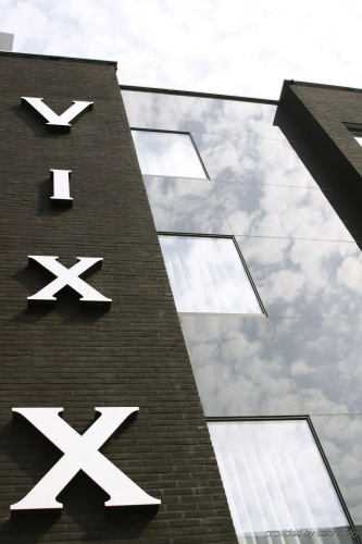 VixX Suites