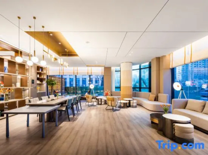 Shenyang Changbai island Atour Hotel