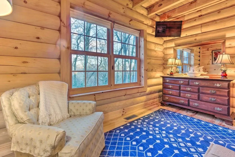 Wraparound Deck: Linville Mountain Cabin