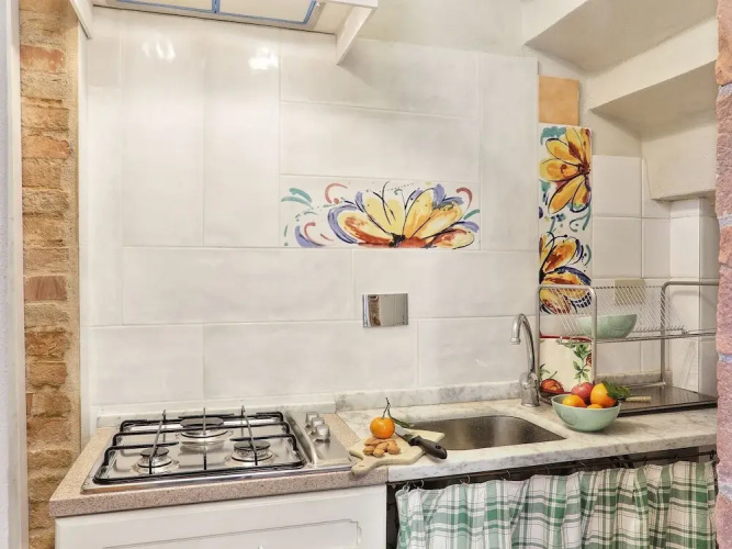 Spacious Cottage in Palaia With Private Pool
