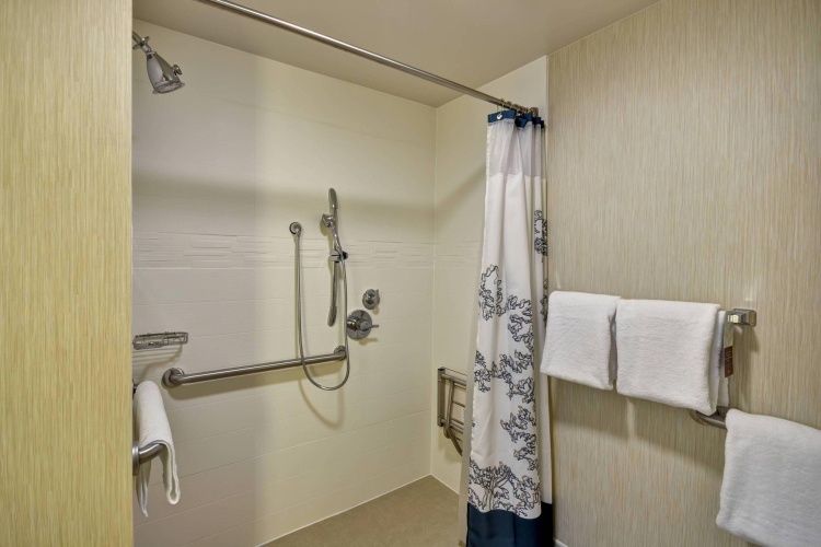 2 Bedrooms Suite