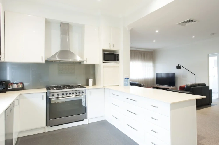 2 Bedrooms Deluxe Apartment
