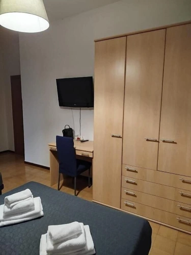 Standard Triple room with balcony and with city view