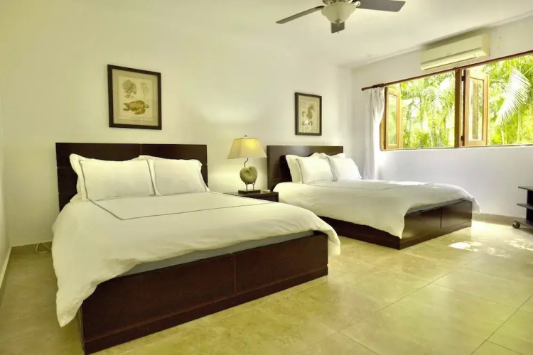 Villa MB