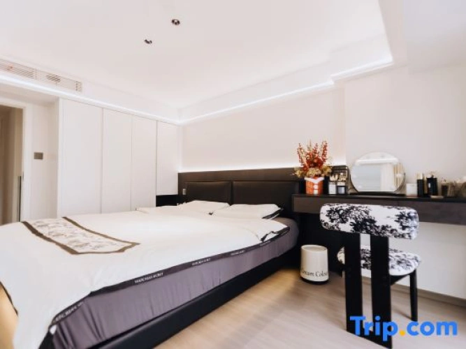 2 Bedrooms Suite with river view