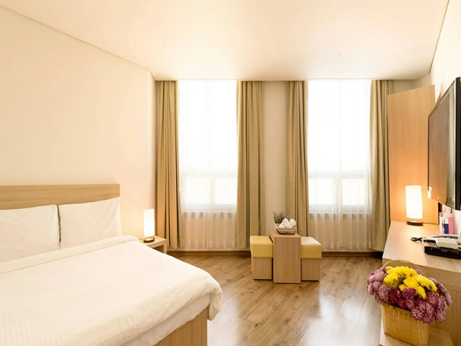 Elena Hotel