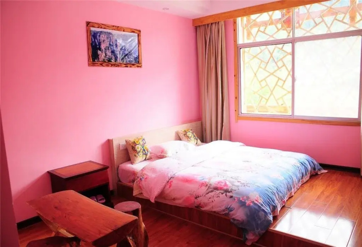 Qingfengge Hostel