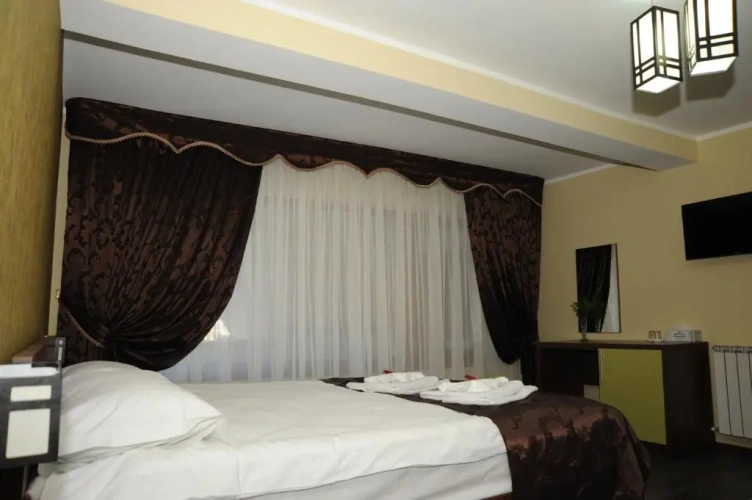 Deluxe Double room with view