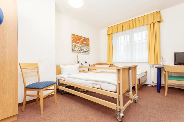 Hotel Mit-Mensch