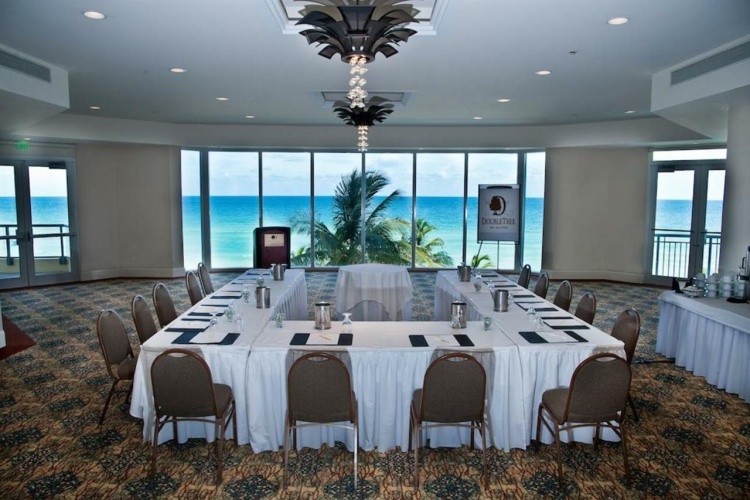 DoubleTree Resort & Spa by Hilton Ocean Point-N. Miami Beach photo 16