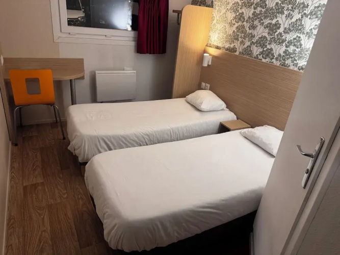 Premiere Classe Reims Ouest - Tinqueux