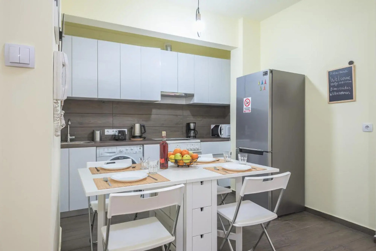 Superb Acropolis view 3bd apt in historical center