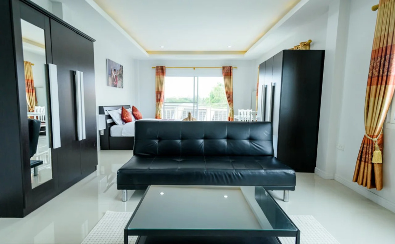 Lemon House 51