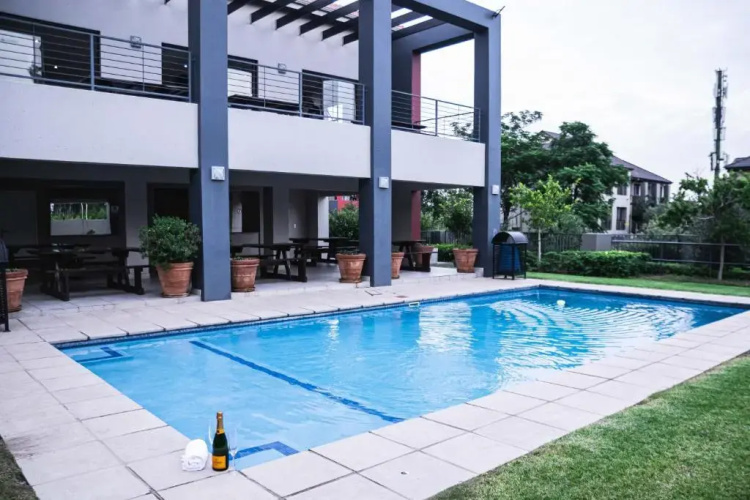 Residence at Montego
