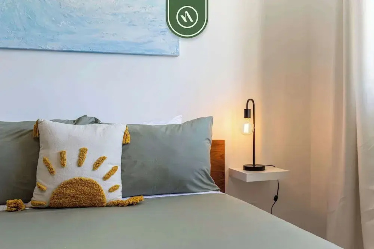 Amazing 2BR Condo With Rooftop Pool - BBQ