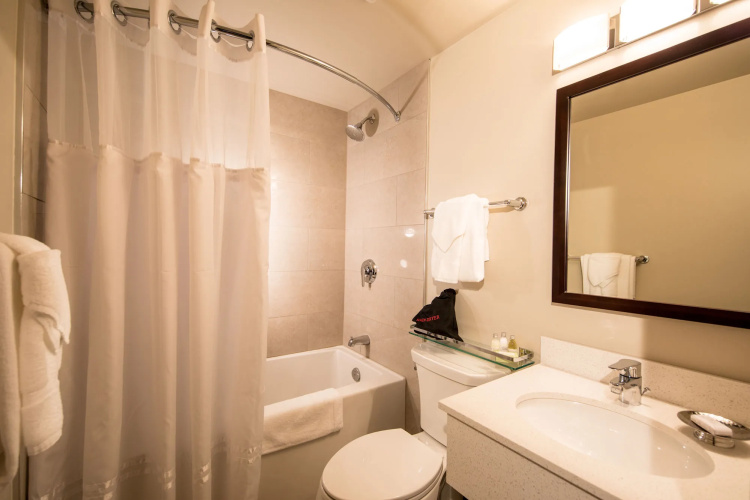 Prestige Oceanview Hotel Prince Rupert