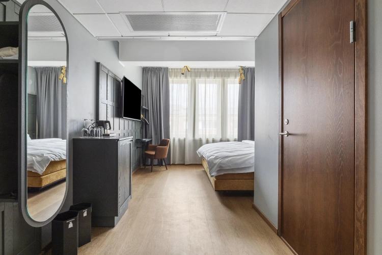Guest rooms