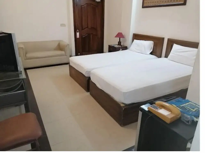 Khan Regency Hotel