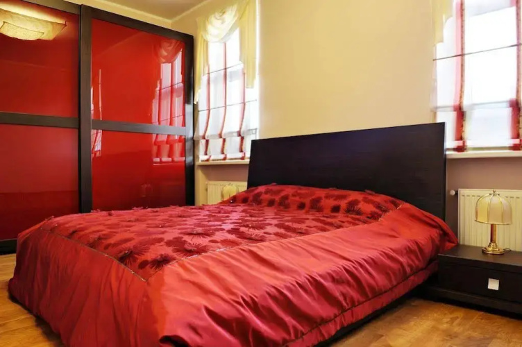 Raina Lux Apartment
