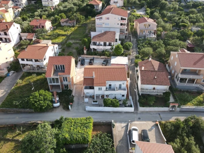 1 Bedroom Apartment with balcony