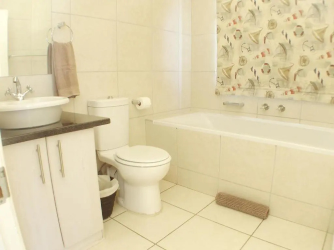 Point Village Accommodation - Alista